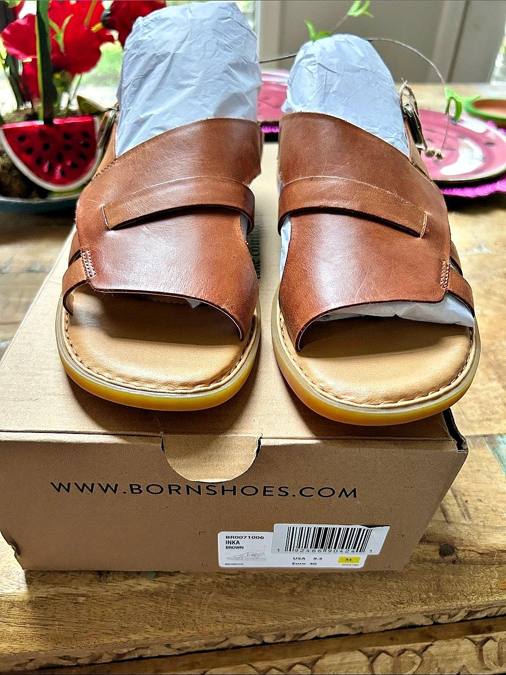 Born Inka Leather Brown Sandals US